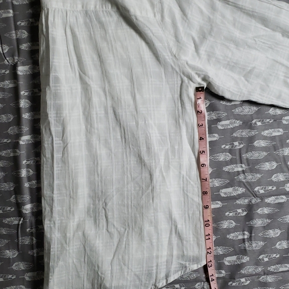 Sandra Ingrish, white button down,long sleeve - Picture 7 of 8